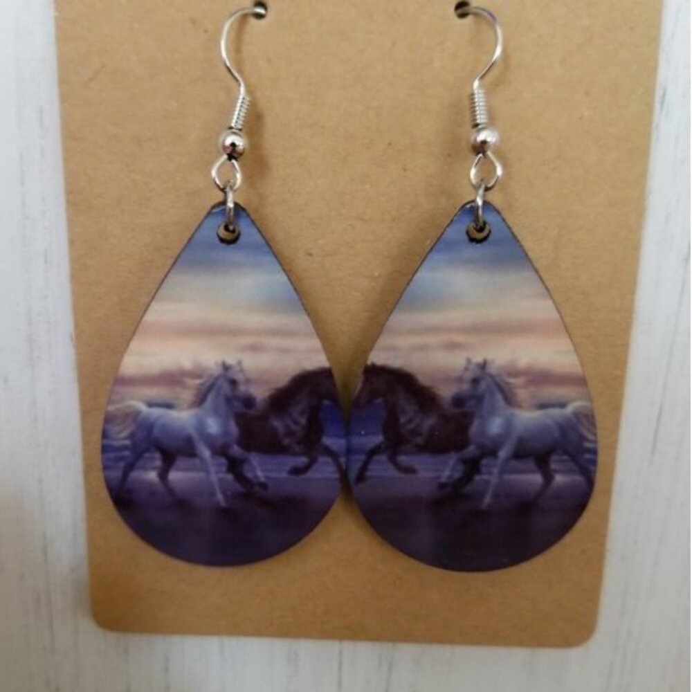 ✨ 5 for $25 ✨ Beautiful Handmade Horses Running on the Beach Tear Drop Earrings